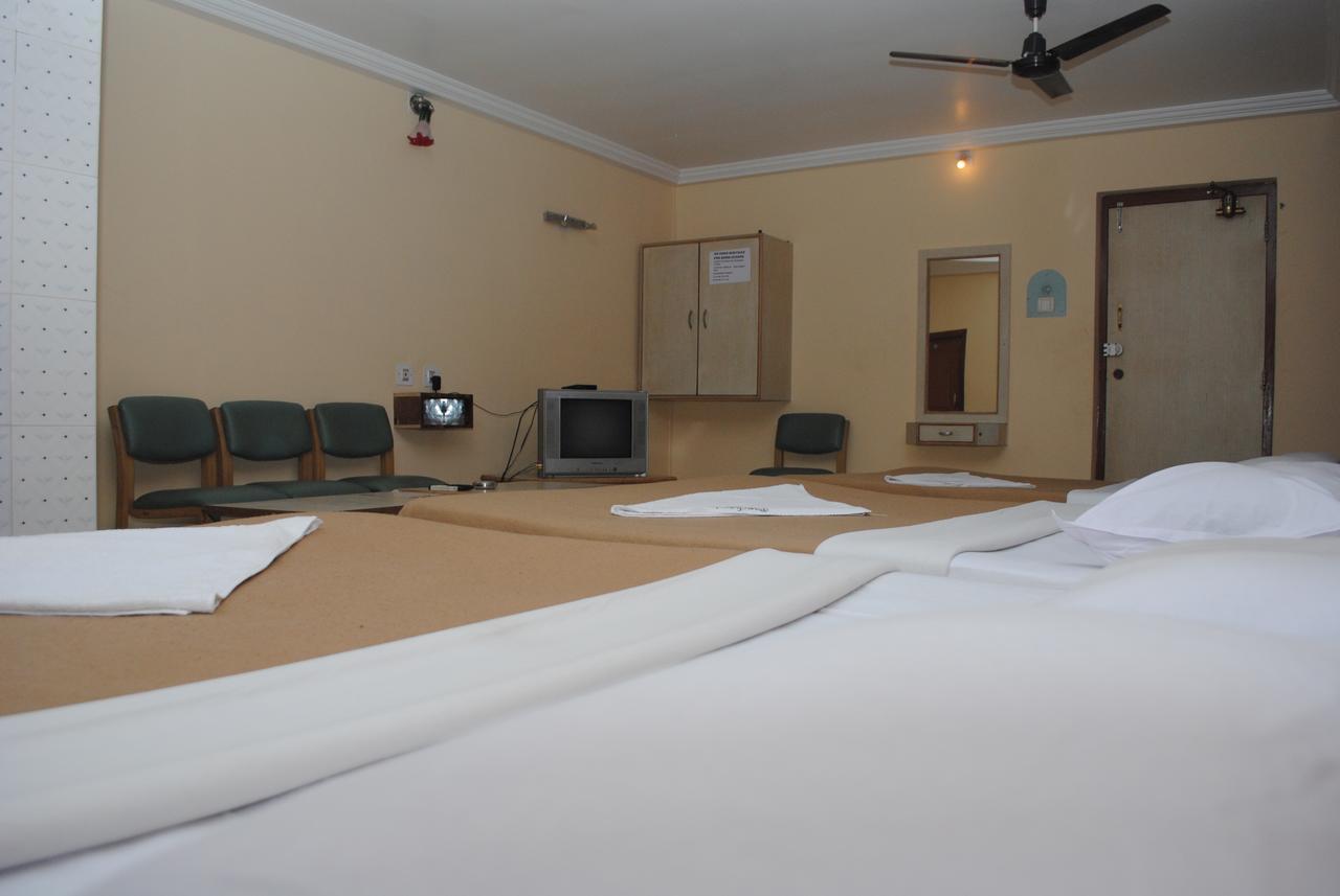 Hotel Pancharatna Paradise Udupi Exterior foto
